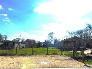 14118 Waxahachie St, Houston, TX 77015 - photo 5