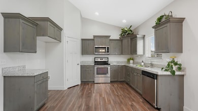 236 E 1400 S, Lehi, UT 84043 - photo 7