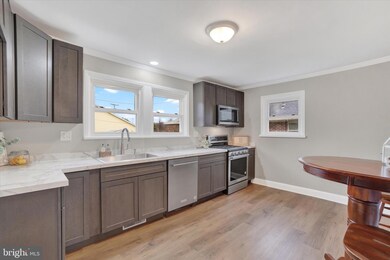 711 Pacific Ave, York, PA 17404 - photo 6