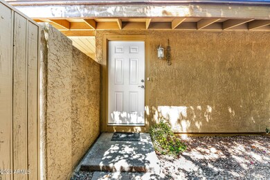 3-web-or-mls-1885 E Kirkland Ln-3