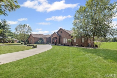 4715 Richland Woods Ct, Alton, IL 62002 - photo 3