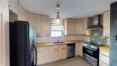 109 Timber Creek Cir, Lansing, KS 66043 - photo 5