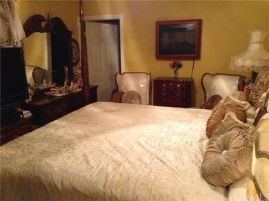 1502 W Piru St, Compton, CA 90222 - photo 6