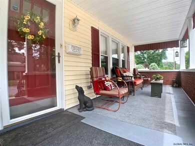 28 5th St, Schenectady, NY 12302 - photo 2