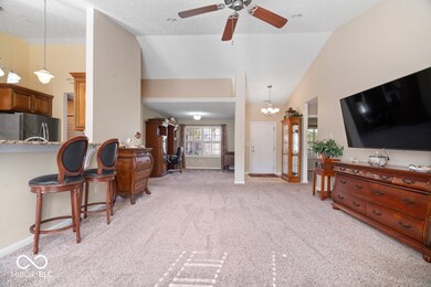 727 Crystal Farms Dr, Avon, IN 46123 - photo 7