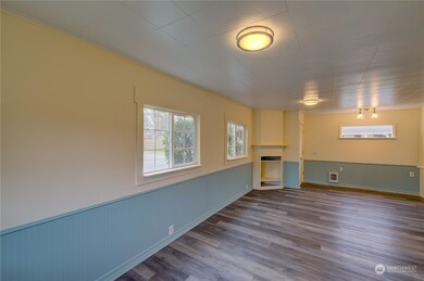 4716 L Place, Seaview, WA 98644 - photo 5