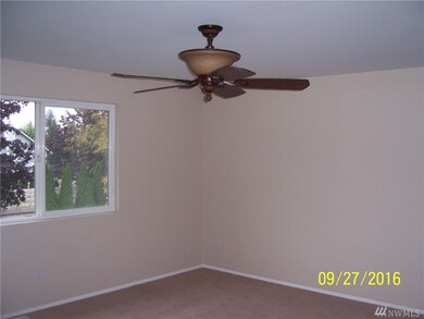 3284 Wynalda Dr, Enumclaw, WA 98022 - photo 2