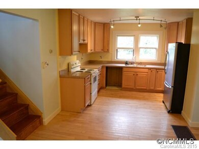 56 Sluder Branch Rd, Leicester, NC 28748 - photo 5