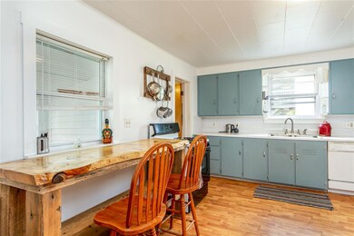 210 W Allen St, Winooski, VT 05404 - photo 4