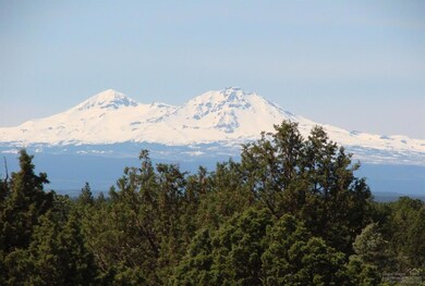 4709 SE Sunny Sage Way, Redmond, OR 97756 - photo 3