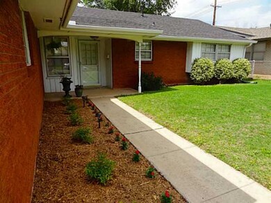 4105 NW 53rd St, Oklahoma City, OK 73112 - photo 2