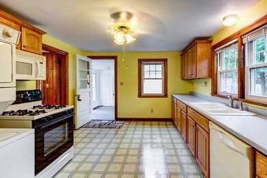 17 Dodge Rd, Charlton, MA 01507 - photo 5