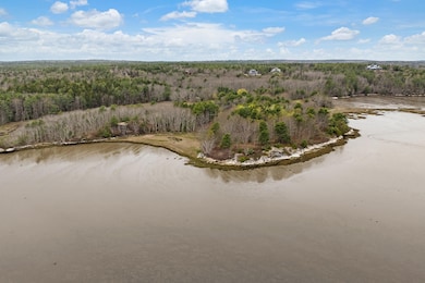 15 Abenaki Rd_125