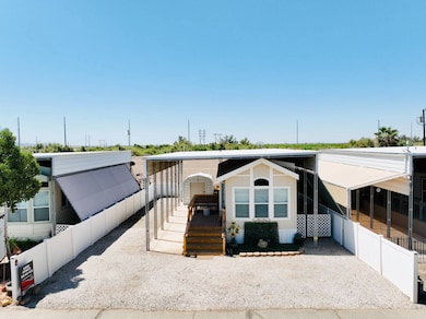 6275 S Avenue 8 1 2 E unit 3, Yuma, AZ 85365 - photo 5