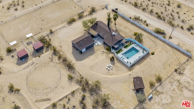 2651 Foxy Flats Rd, Joshua Tree, CA 92252 - photo 2