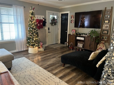 204 E Elm Ave, Fort Gibson, OK 74434 - photo 2