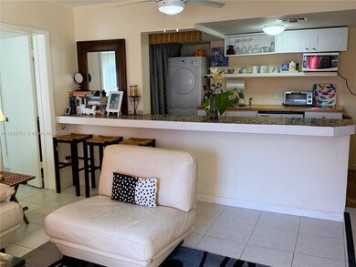 931 NE 4th St unit 2, Boca Raton, FL 33432 - photo 6