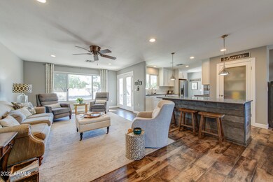 9603 W Cottonwood Dr, Sun City, AZ 85373 - photo 4