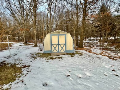 576 Adie Dr, Effort, PA 18330 - photo 6