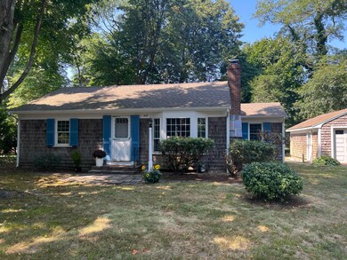 319 Phinney's Ln, Centerville, MA 02632 - photo 2