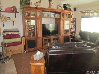
Family room/den