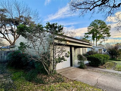 1718 Nina Lee Ln, Houston, TX 77018 - photo 4