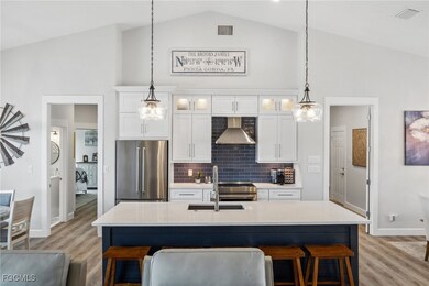 529 La Caruna Ct, Punta Gorda, FL 33950 - photo 2