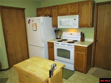 352 Sleepy Hollow Rd, Mountain Home, AR 72653 - photo 5