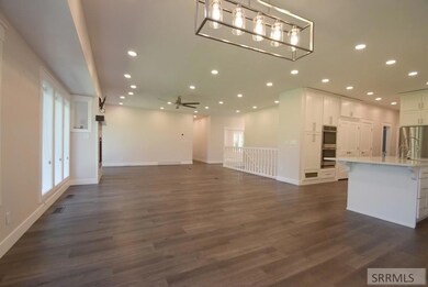 Dining Area to Great Room