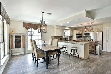 21423 Fontana St, Tomball, TX 77377 - photo 3