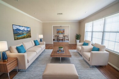 Living room  (virtual staging)