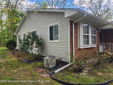 52 Bowie Dr, Whiting, NJ 08759 - photo 3