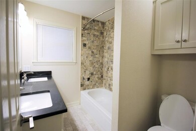 717 N Union St, Whitesboro, TX 76273 - photo 5