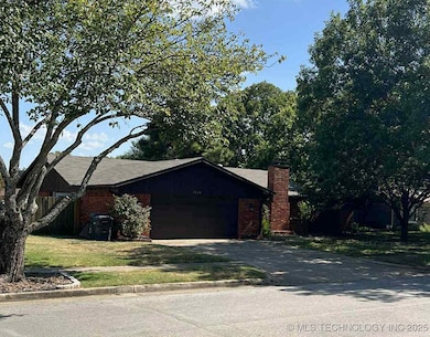 1924 9th Ave NW, Ardmore, OK 73401 - photo 2