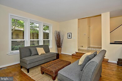 5353 Strathmore Ave, Kensington, MD 20895 - photo 3