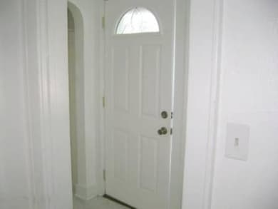 922 Regent St, Niles, MI 49120 - photo 7