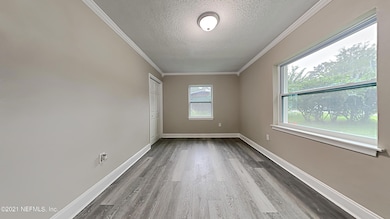 1833 Burkholder Cir E, Jacksonville, FL 32216 - photo 7