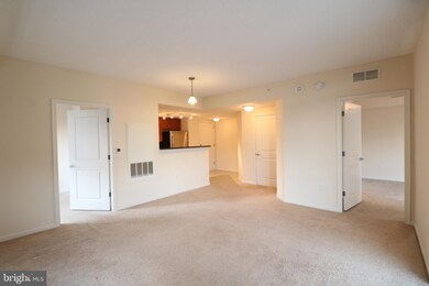 The Crescent unit 403, Silver Spring, MD 20910 - photo 3