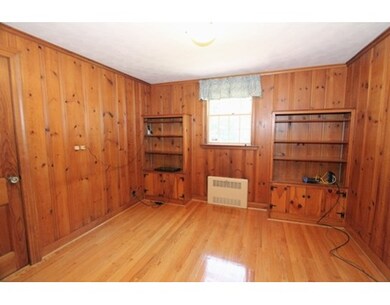 686 Salisbury St, Worcester, MA 01609 - photo 7