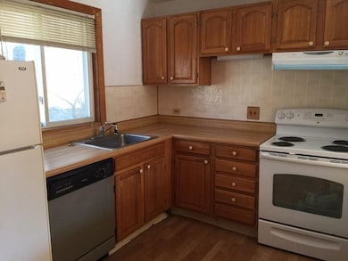 11 Jacqueline Rd unit D, Waltham, MA 02452 - photo 7