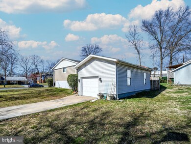 6601 Cipriano Rd, Lanham, MD 20706 - photo 4