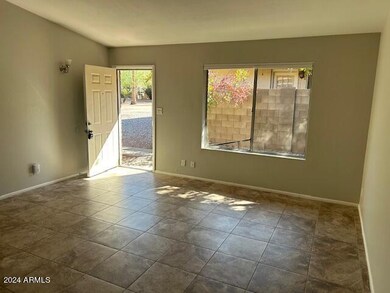 6245 E Glencove Cir unit 2, Mesa, AZ 85205 - photo 5