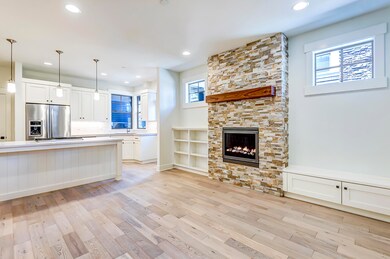 1671 NW William Clark St - 7