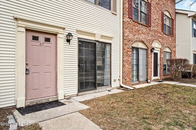 02-67_Drewes_Court-2