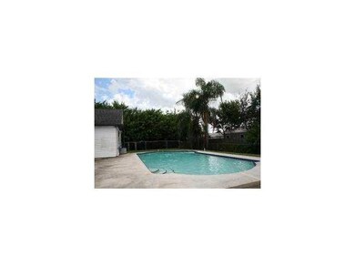 1632 SW Victor Ln, Port Saint Lucie, FL 34984 - photo 3