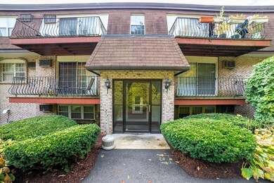 4 Williamsburg Ct unit 1, Shrewsbury, MA 01545 - photo 4