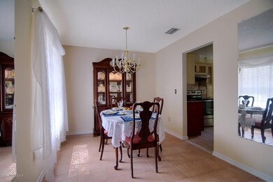 dining (24)