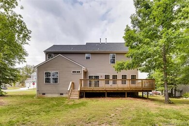 247 Hydrangea Dr, Clover, SC 29710 - photo 2