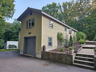 29 Maple Ave, Newton, NH 03858 - photo 5