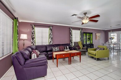 Light, Bright Great Room